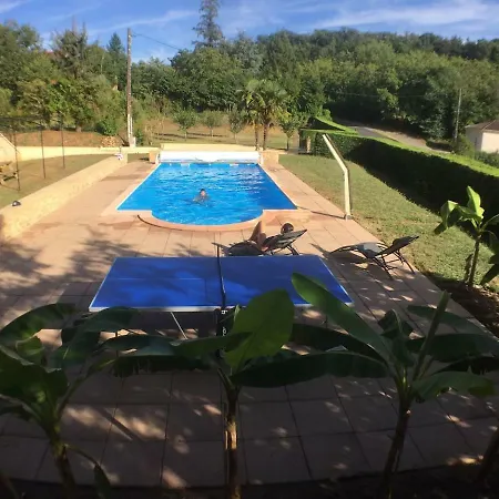 - La Maison Du Coq, Fully-equipped Vacation Studio