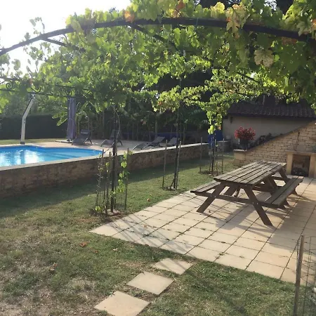 Apartment - La Maison Du Coq, Fully-equipped Vacation Studio